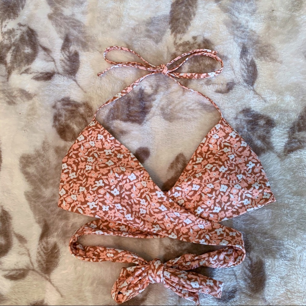 Light pink/ peach bikini top with floral design